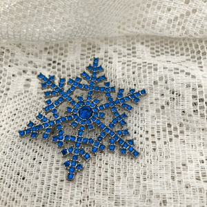 Snowflake Brooch. Possibly Vintage